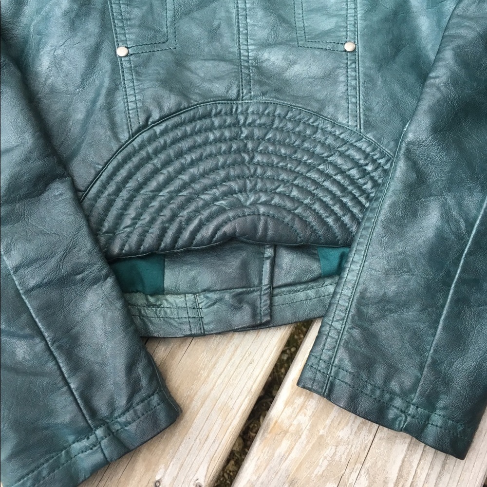 πHPπBLACK SWAN Vegan Leather Moto Jacket - Picture 7 of 8
